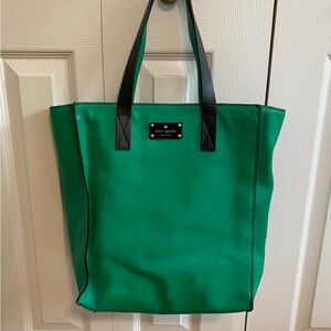 🍀Kate Spade Kelly Green Tote with Black Straps